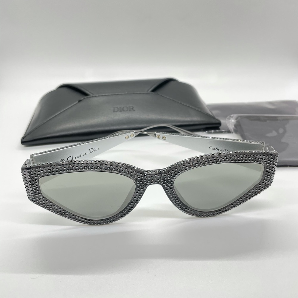 Dior catalyst Crystal